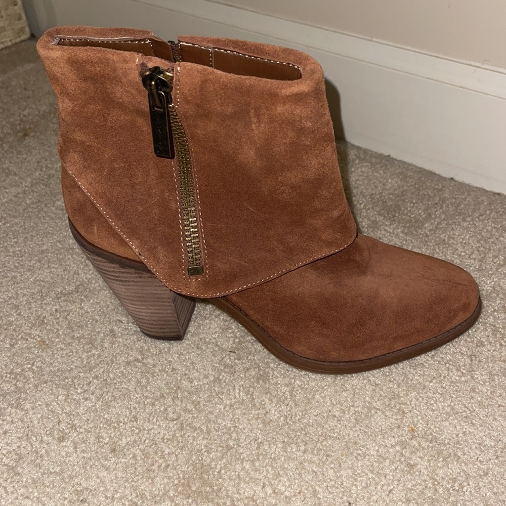Jessica Simpson Size 10 Brown Ankle Boots - Picture 4 of 5